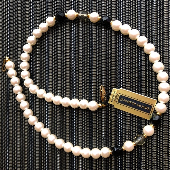 Faux Pearl Necklace ~ Vintage - Picture 6 of 6